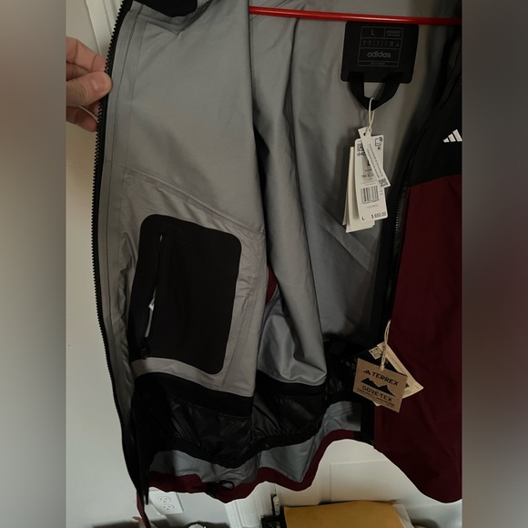 Adidas Terrex Techrock 3L Gore-Tex C-Knit Jacket Black / Shadow Red IB4238 - Picture 4 of 7